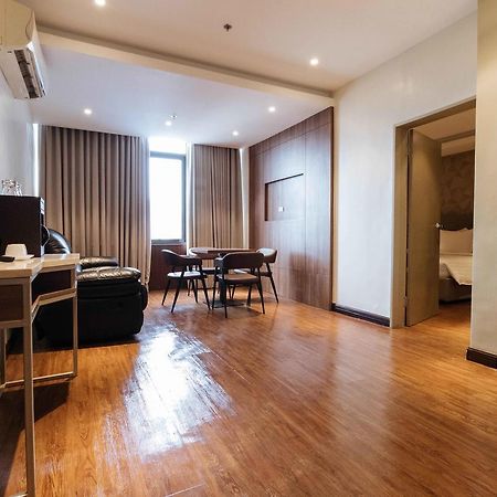 Reddoorz Premium @ South Triangle Quezon City Extérieur photo