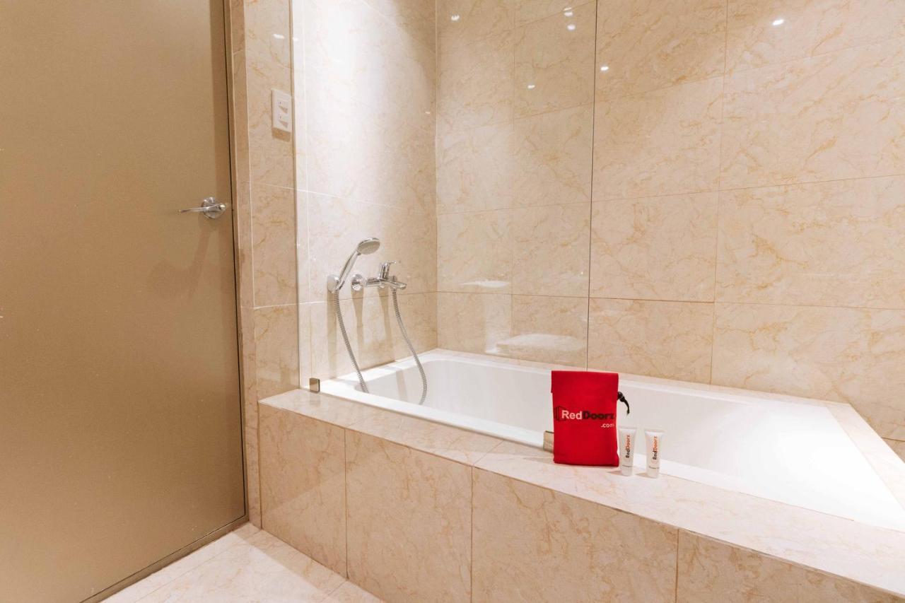 Reddoorz Premium @ South Triangle Quezon City Extérieur photo